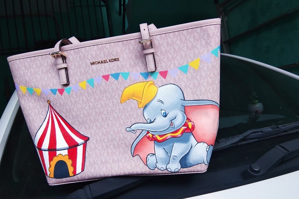 Ornare Industry turut membantu customer untuk proses kreatif model lukisan apa yang akan dikerjakan